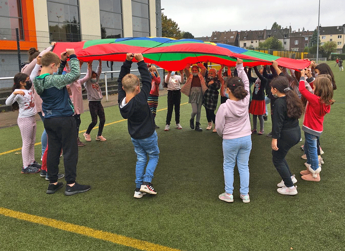Kunst in der Klasse 4c der Feldsieper Grundschule Bochum