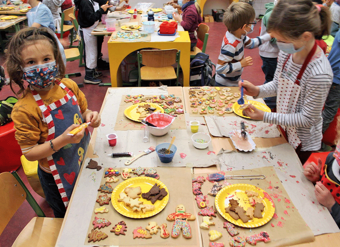 Backen der Erstklässler an der Feldsieper Grundschule Bochum